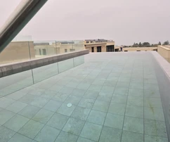 Luxusní vila k prodeji pouhých 150 metrů od moře v Umagu v Chorvatsku