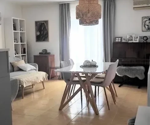 Kaštел Стари, уютная двухкомнатная квартира 80 м²