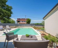 Istria, Poreč: Confortevole casa vacanze con piscina