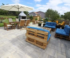Nowo wybudowany dom apartamentowy