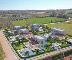 Maison individuelle avec piscine à vendre près de Poreč en Croatie