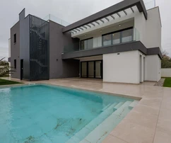 Istrie, Pomer, jedinečná, moderní vila 20 m od moře, 322 m²