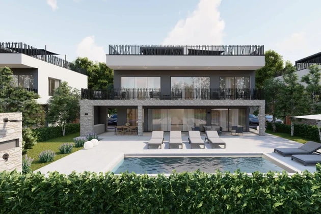 Villa in vendita a Parenzo vicino alla spiaggia con vista panoramica in Croazia