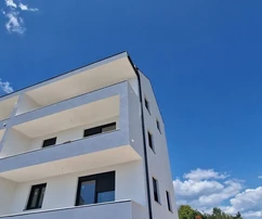 Trogir, Saldun, dwupoziomowe mieszkanie z 2 sypialniami, 82 m2, nowy budynek, widok na morze