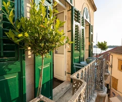 Apartamento en venta en un palacio histórico en Šibenik, Croacia