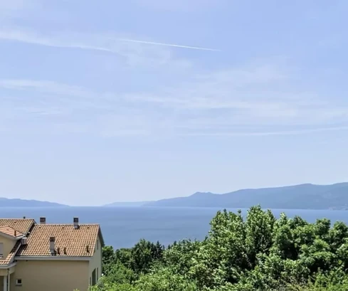 Marceljeva Draga, appartamento con grande giardino e vista mare