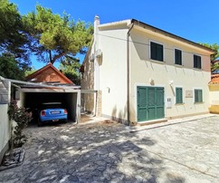 Villa sul mare di Brac: soggiorno lussuoso con vista mozzafiato