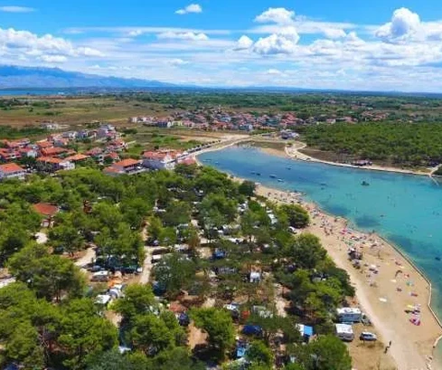 Atraktívny stavebný pozemok (Privlaka 150 m od mora)