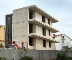 Neue moderne Wohnung mit Meerblick in ruhiger Lage!