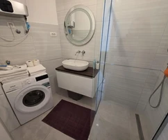 Modern one-bedroom apartment