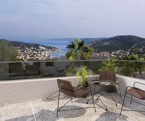 Marina, Vinišće, Baugrundstück 632 m2, mit Baugenehmigung für Villa