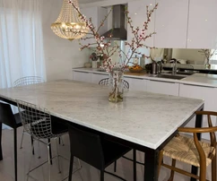 Vila na samotě u Dugého Ratu na prodej v Chorvatsku