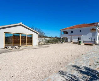 Villa con piscina in vendita a Tisno in Croazia