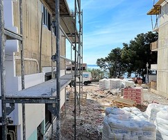 Современная 3-комнатная квартира рядом с пляжем в Чиово