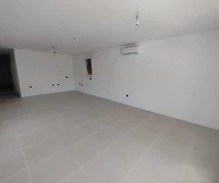 Sibenik, Grebastica, luxusní apartmán se čtyřmi ložnicemi blízko moře