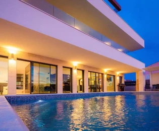 Moderna vila s bazenom, Istra, Medulin