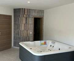 Luksusowa willa na sprzedaż w pierwszej linii brzegowej na Korčuli w Chorwacji