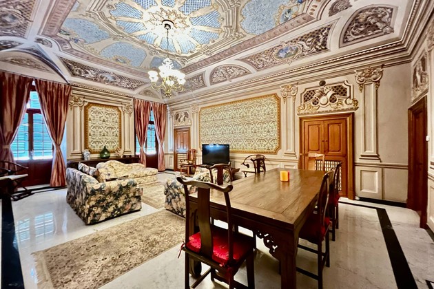 Extraordinario apartamento de época de 120 m²