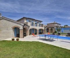 Istria, Medulin – Dve elegantné vily s bazénom