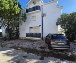 Apartamento a 180 metros del mar, segundo piso