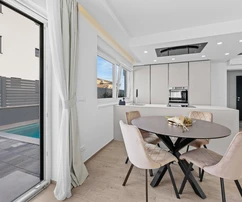 Rovinj, Istrien – Luxusapartment mit Pool & Whirlpool