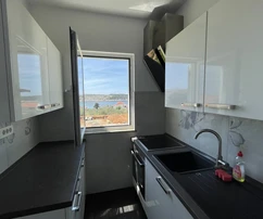 Villa con appartamenti in vendita sull'isola di Rab in Croazia