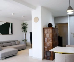 Zadar, Brodarica, neu renovierte Zweizimmerwohnung in ausgezeichneter Lage