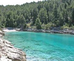 Straordinaria villa fronte mare a Brac