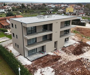 Isztria, Poreč, első emeleti lakás panorámás tengerre néző kilátással