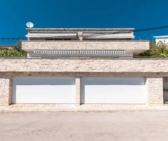 Ostrov Korčula, Potirna, dom s apartmánmi, druhý rad od mora