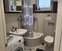 Split, Duilovo, appartamento di una camera da letto di 33 m² con posto auto coperto