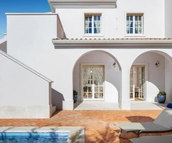 Istrie, Poreč: Luxusní vila se 4 ložnicemi a bazénem