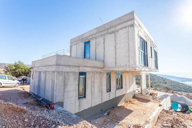 Vila na predaj s panoramatickým výhľadom v Segete v Chorvátsku