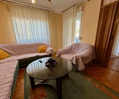 FURNISHED APARTMENT IN AN ATTRACTIVE LOCATION!