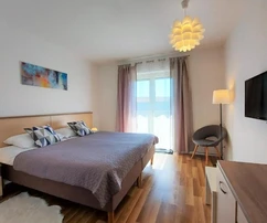 Wolnostojący dom z apartamentami na sprzedaż w Bale w Chorwacji