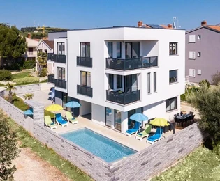 Bellissima villa con piscina vicino al mare, Istria, Medulin