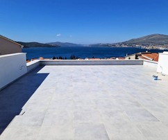 Luxusvilla auf Čiovo mit Pool und Meerblick