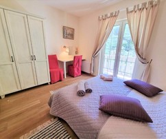 Encantadora casa en Brac cerca de la playa, lista para mudarse