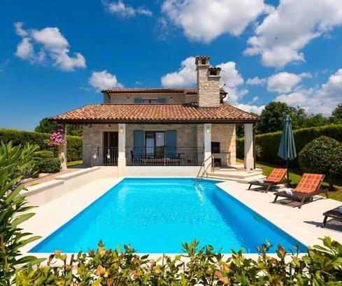 Istria, Tinjan: Wiejski dom z prywatnym basenem