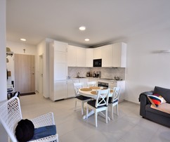 ELADOTT - Vodicében eladó lakás saját parkolóhellyel