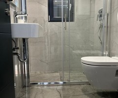 Odnowiony dom na wyspie Vir położony blisko plaży na sprzedaż w Chorwacji