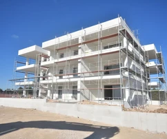 Vodice - Komfortowe mieszkanie S9 z trzema sypialniami, piękny widok na morze - NOWE