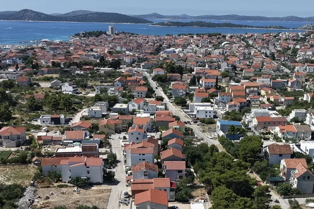 Vodice - építési telek 1256 m2