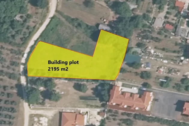 Brtonigla, Istrie: Prémiový stavební pozemek 5 km od moře