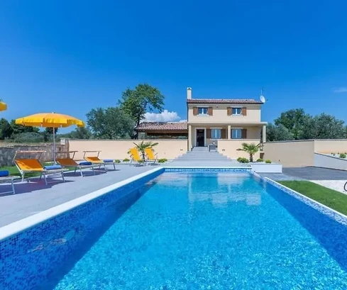 Fažana, Istrie : Villa exclusive avec vue imprenable sur la mer et piscine