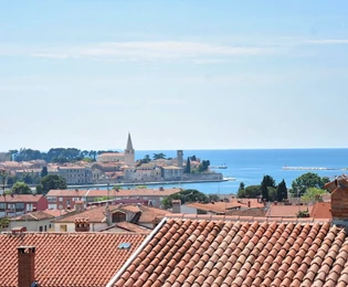 Isztria, Poreč – Luxus penthouse lenyűgöző tengeri kilátással és privát tetőterasszal