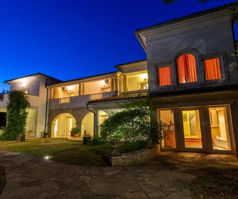 Istria, Rakalj: Luxury villa with pool and garden