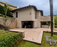 Villa moderne avec vue panoramique à vendre en Croatie