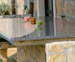 Lussuosa villa in pietra con piscina in vendita a Konavle in Croazia