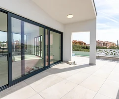 Maison jumelée moderne disponible à Vodice en Croatie